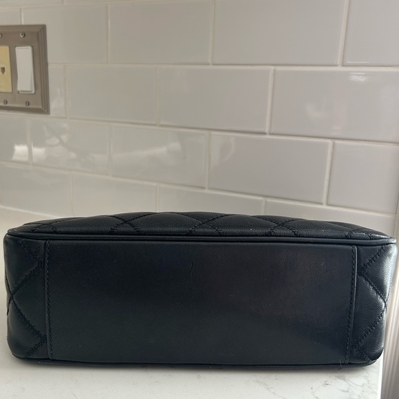 EUC Large Tory Burch Willa - Picture 4 of 11